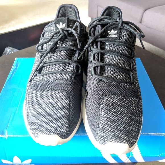 adidas tubolari a ombra taglia 11 adidas tubolari a ombra taglia 11